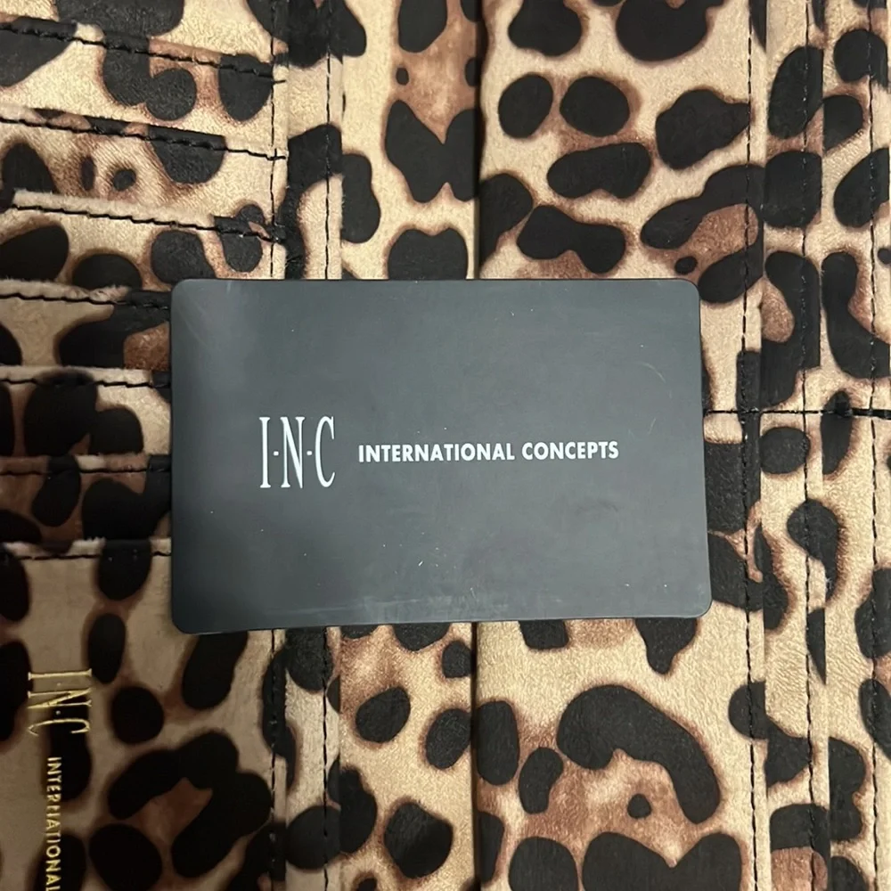 wallet - Picture 3 of 4